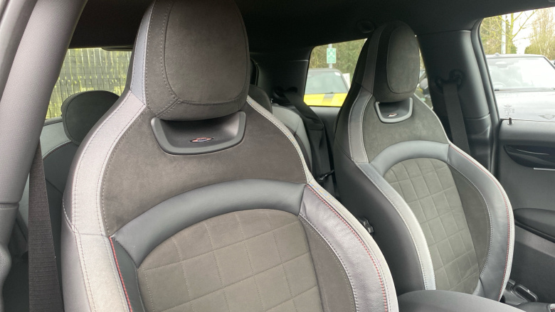 MINI Hatchback 2.0 Cooper S Sport 3dr Auto Petrol Hatchback